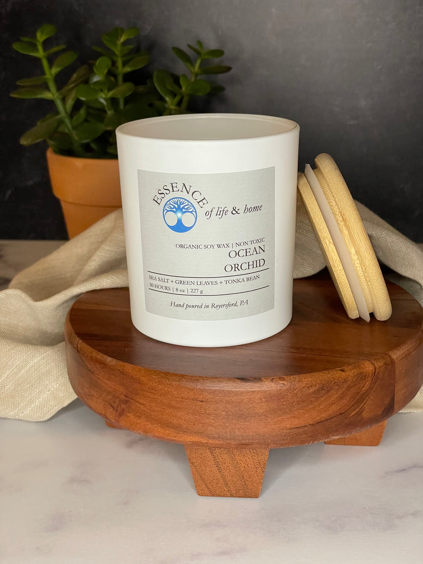 Ocean Orchid | 8oz Soy Candle